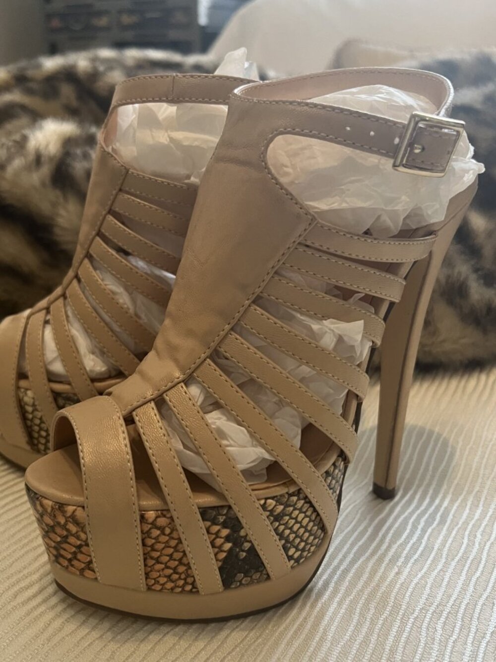 LUICHINY (Near Slide) Gold and Snake Print Platform